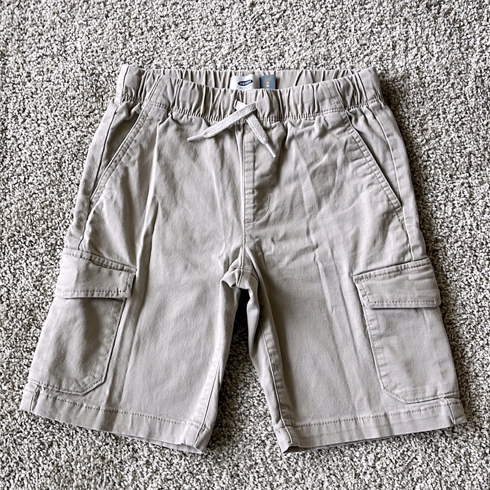 Old Navy Boys Beige Cargo Shorts